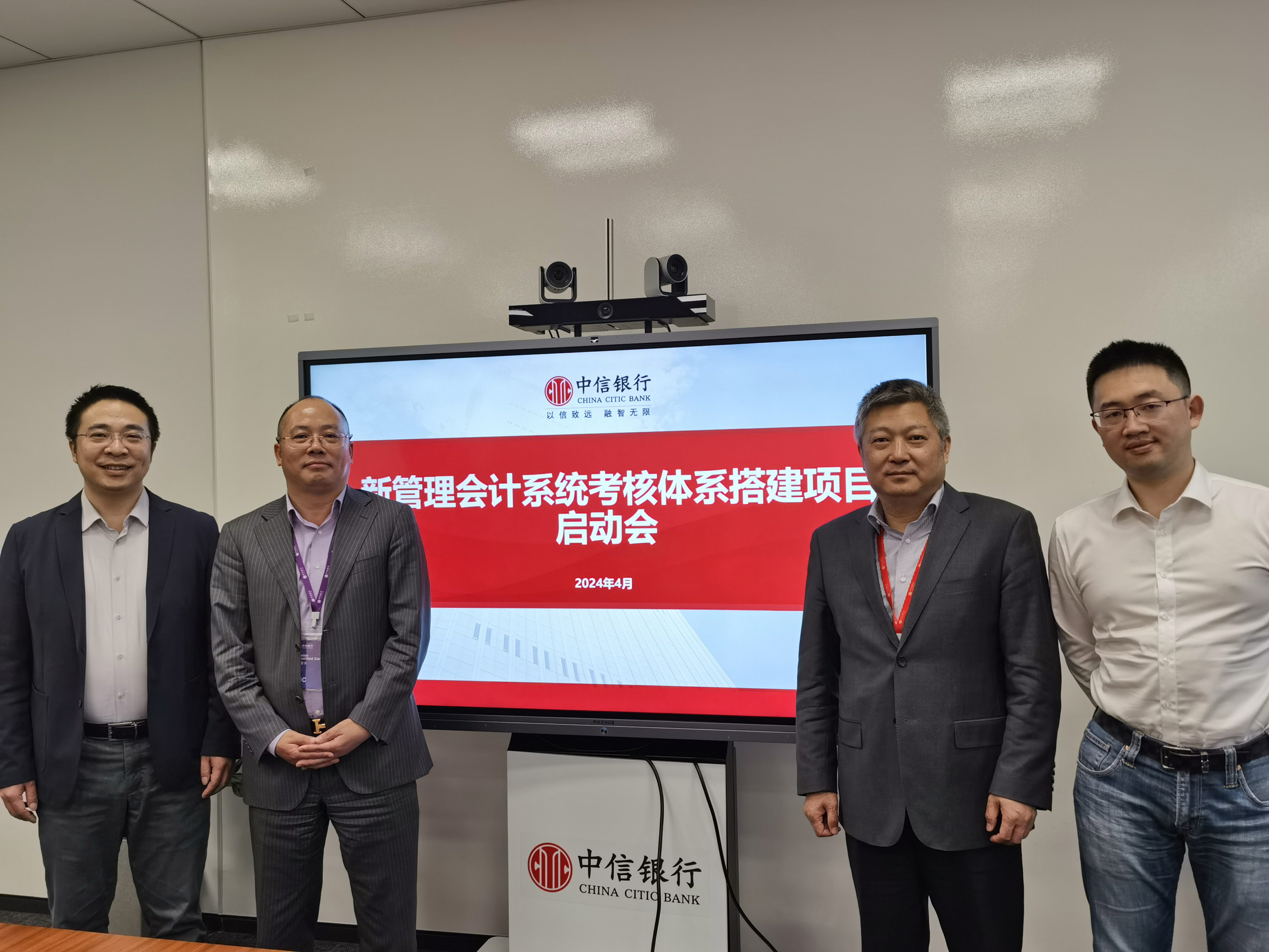 图1小.jpg